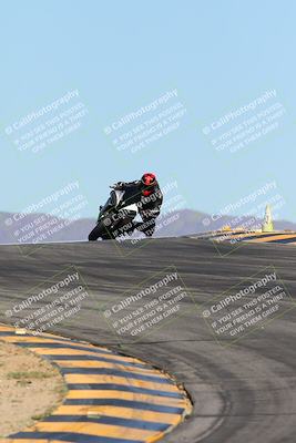 media/Apr-14-2024-SoCal Trackdays (Sun) [[70f97d3d4f]]/4-Turns 9 and 10 (1010am)/